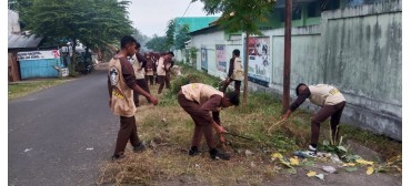 Gudep MAN Ende Laksanakan Kerja Bakti