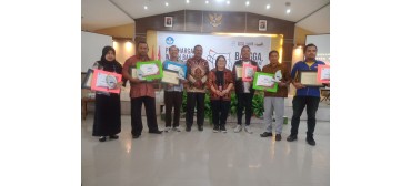 MAN Ende Juara 3 Penghargaan Wajah Bahasa di Ruang Publik