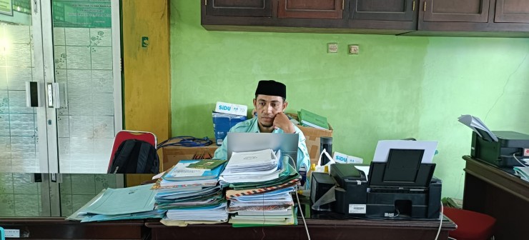 Mahmud Mohamad Ciptakan SILT MAN Ende