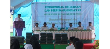 Kepala MAN Ende Resmi Melepas 388 Orang Peserta Didik Kelas 